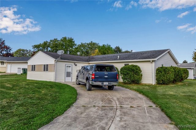 31 Albert Street, Cheektowaga, NY 14043