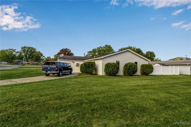 31 Albert Street, Cheektowaga, NY 14043