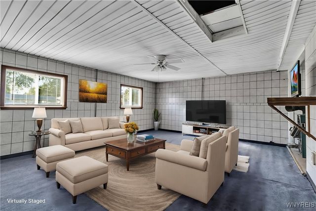 31 Albert Street, Cheektowaga, NY 14043