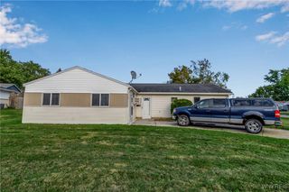 31 Albert Street, Cheektowaga, NY 14043