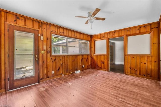 1514 Elwood Avenue, Greensboro, NC 27403