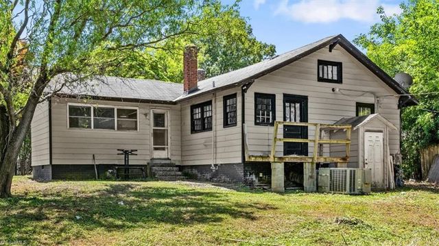 1514 Elwood Avenue, Greensboro, NC 27403