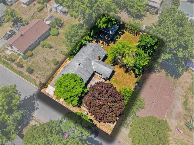 1514 Elwood Avenue, Greensboro, NC 27403