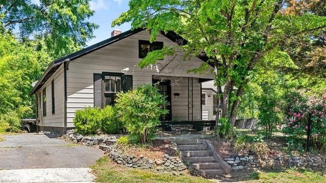 1514 Elwood Avenue, Greensboro, NC 27403