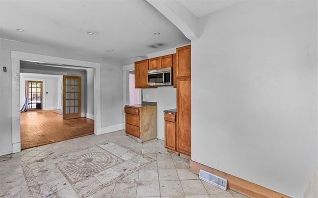 1514 Elwood Avenue, Greensboro, NC 27403