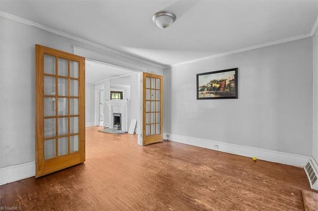 1514 Elwood Avenue, Greensboro, NC 27403