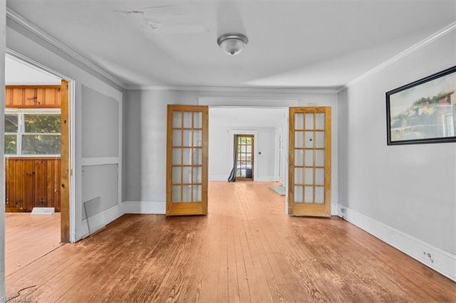 1514 Elwood Avenue, Greensboro, NC 27403