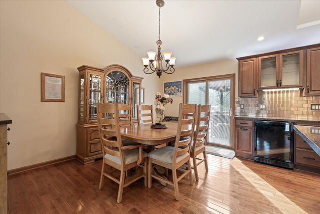 7166 Fay Drive, Belleville, MI 48111