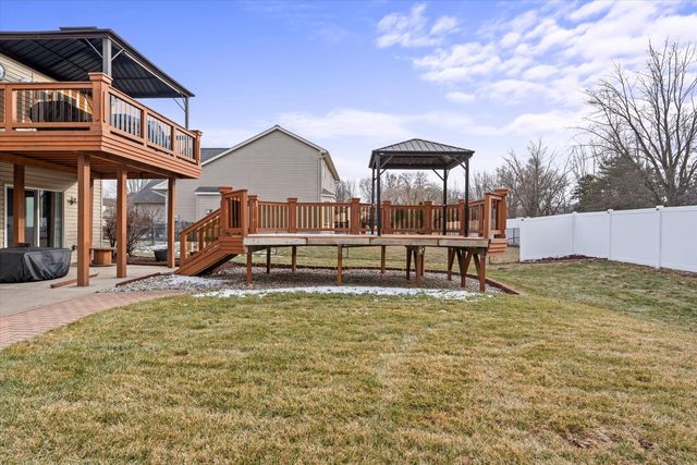 7166 Fay Drive, Belleville, MI 48111