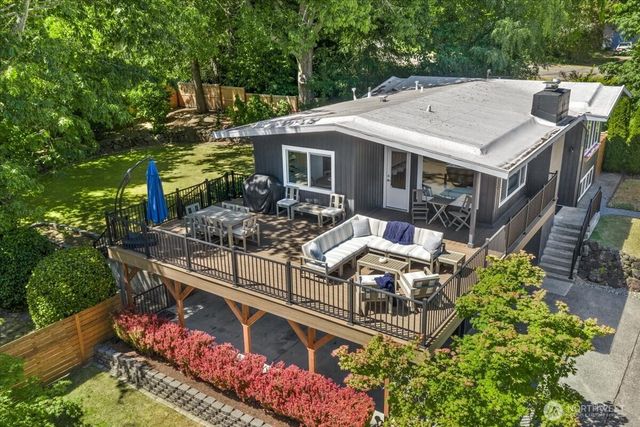 9514 Goodman Avenue, Gig Harbor, WA 98332