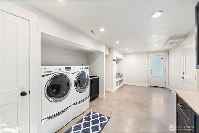 9514 Goodman Avenue, Gig Harbor, WA 98332