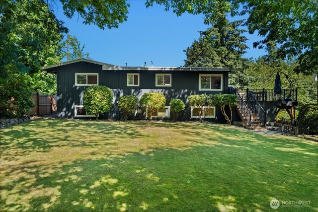 9514 Goodman Avenue, Gig Harbor, WA 98332