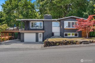 9514 Goodman Avenue, Gig Harbor, WA 98332