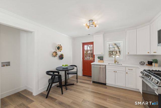 563 Pearl Harbor Street, Bridgeport, CT 06610