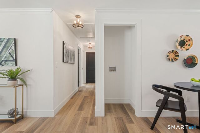 563 Pearl Harbor Street, Bridgeport, CT 06610