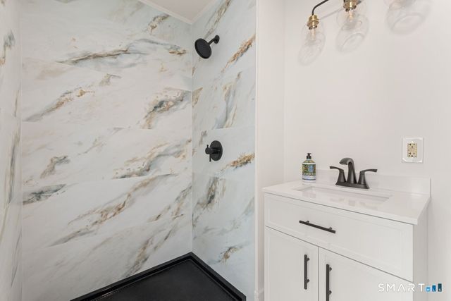 563 Pearl Harbor Street, Bridgeport, CT 06610