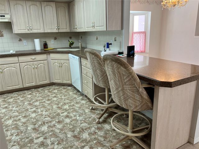122 QUAILWOOD DRIVE, Winter Haven, FL 33880