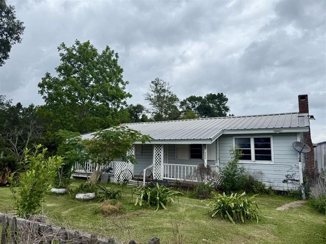 404 David Marcantel Road, Dequincy, LA 70633