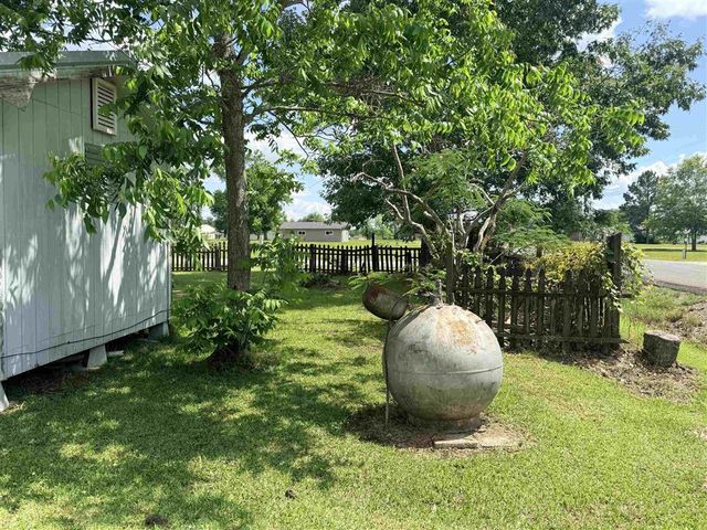 404 David Marcantel Road, Dequincy, LA 70633