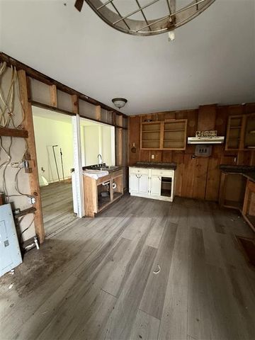 404 David Marcantel Road, Dequincy, LA 70633
