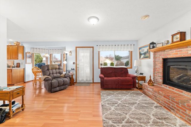 2111 S St Charles Rd, Veradale, WA 99037