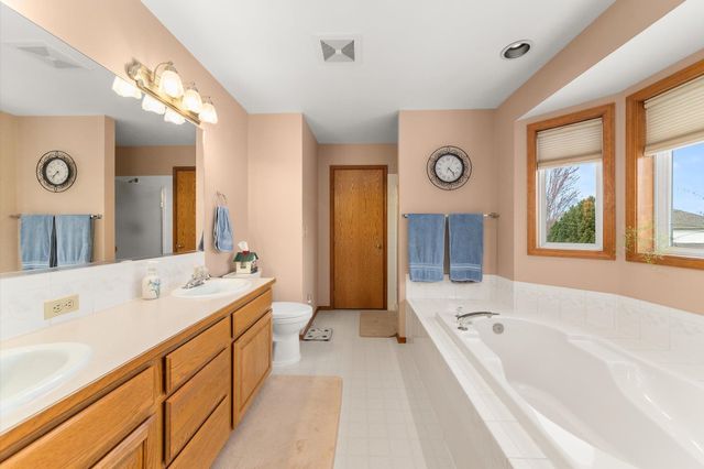 2111 S St Charles Rd, Veradale, WA 99037