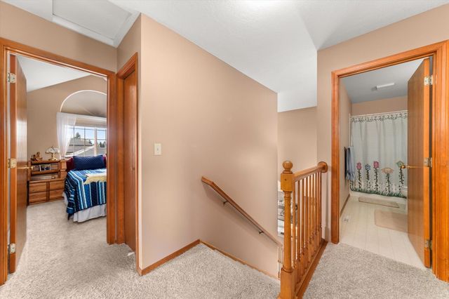 2111 S St Charles Rd, Veradale, WA 99037