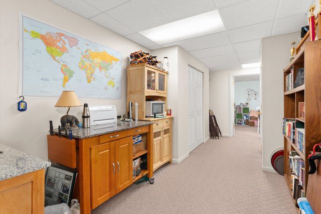 2111 S St Charles Rd, Veradale, WA 99037