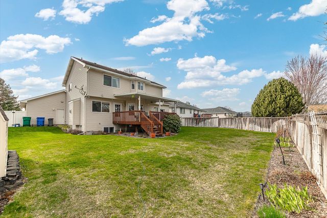 2111 S St Charles Rd, Veradale, WA 99037