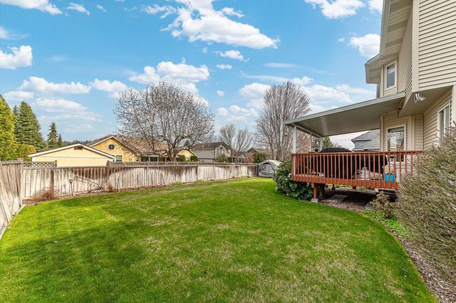 2111 S St Charles Rd, Veradale, WA 99037