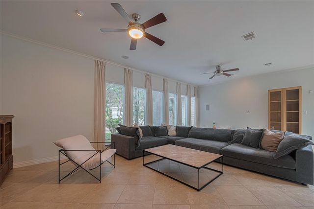 11914 Ashmead Drive, Houston, TX 77077