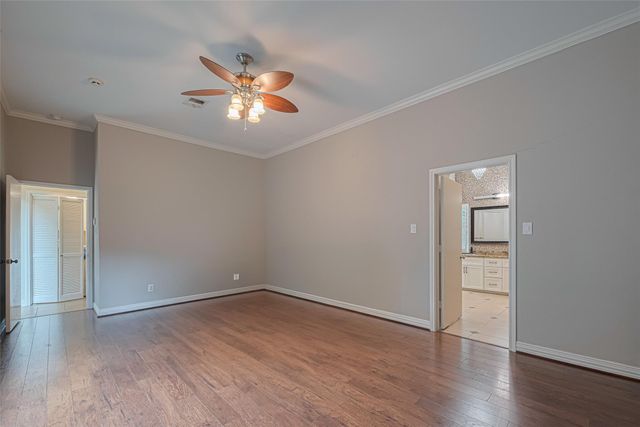 11914 Ashmead Drive, Houston, TX 77077