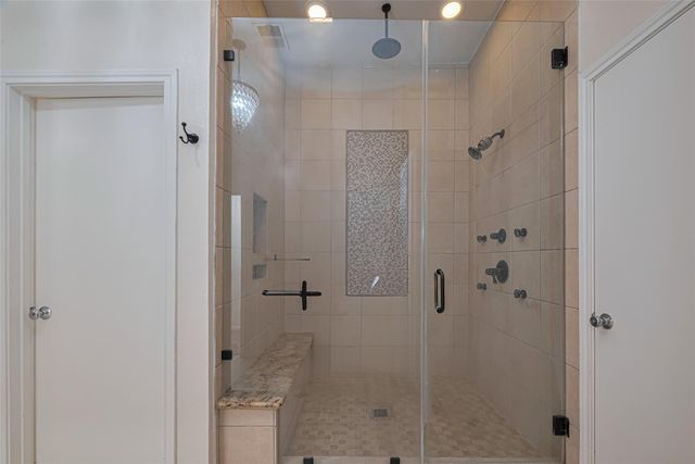 11914 Ashmead Drive, Houston, TX 77077