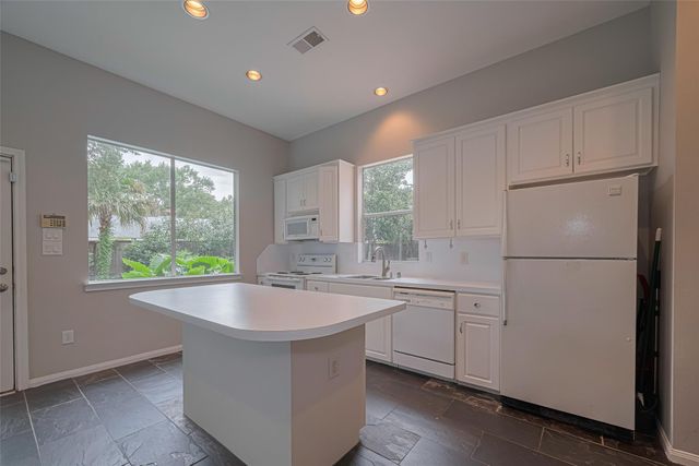 11914 Ashmead Drive, Houston, TX 77077