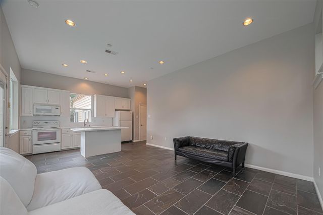 11914 Ashmead Drive, Houston, TX 77077