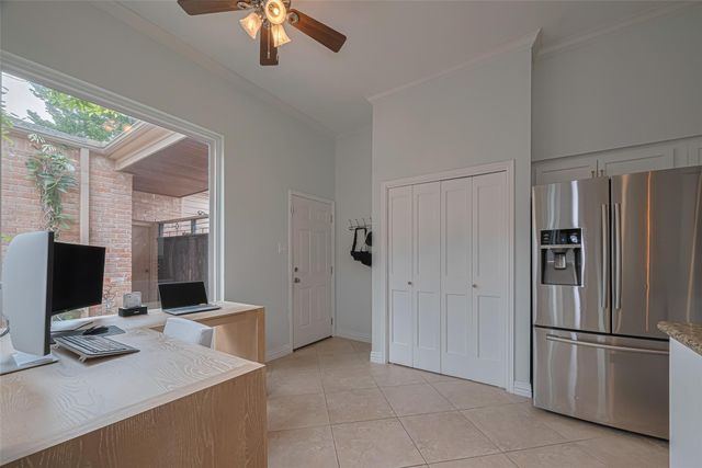 11914 Ashmead Drive, Houston, TX 77077