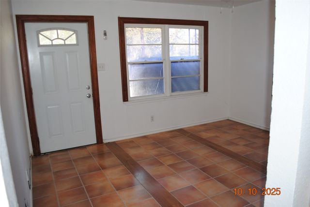 1660 Marsalis Road, Lancaster, TX 75134