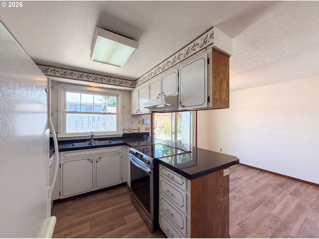 12685 Sw PERCHERON Ln, Beaverton, OR 97008