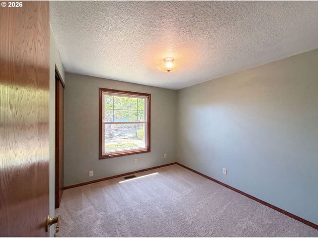 12685 Sw PERCHERON Ln, Beaverton, OR 97008