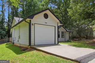 124 Julie Lane, Stockbridge, GA 30281