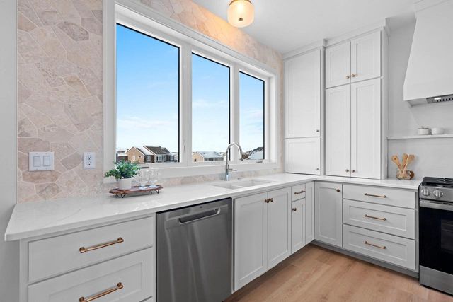 N1335 HIGH POINT LANE, Greenville, WI 54942