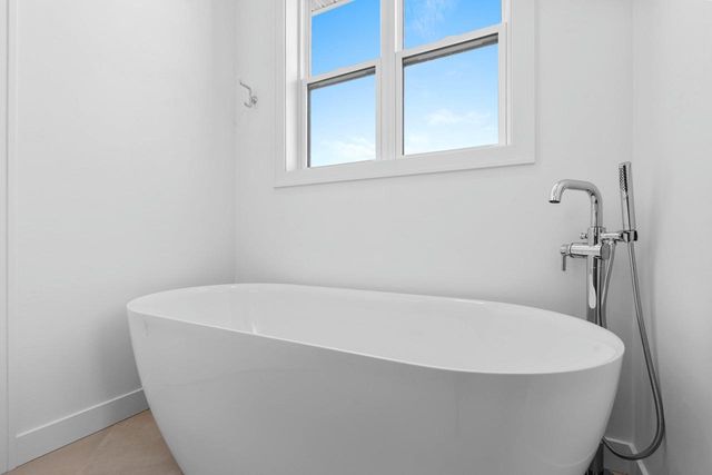 N1335 HIGH POINT LANE, Greenville, WI 54942