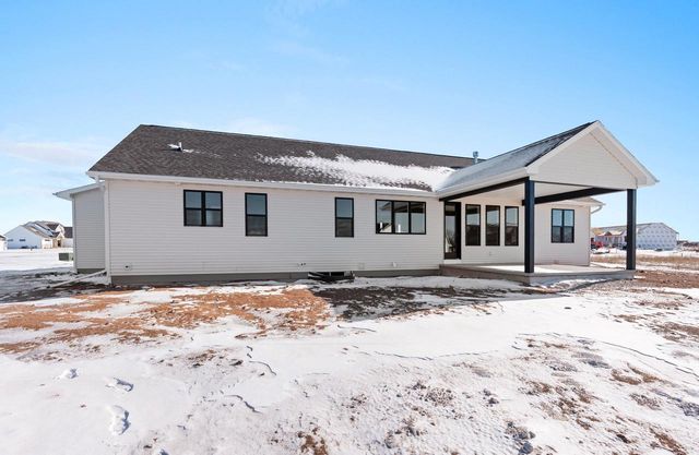 N1335 HIGH POINT LANE, Greenville, WI 54942