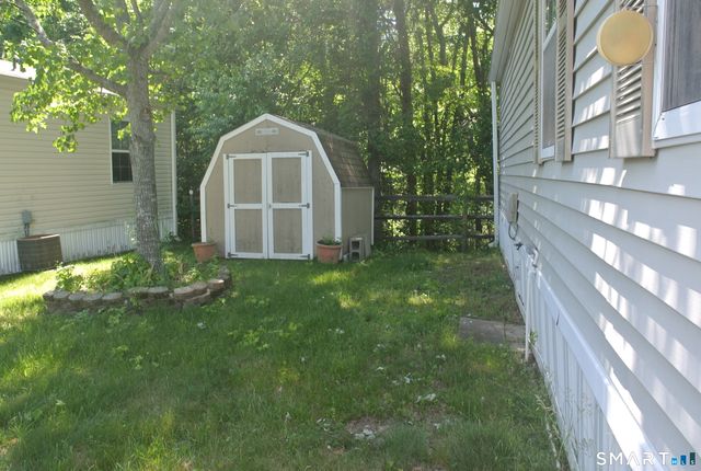 11 Ella Circle, Milford, CT 06460