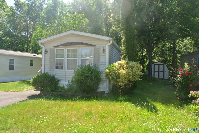 11 Ella Circle, Milford, CT 06460