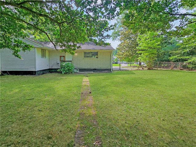 8438 Stonewall Jackson Drive, Jonesboro, GA 30238