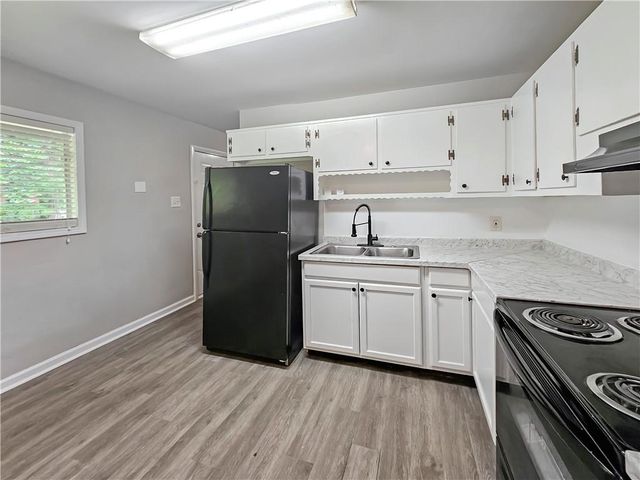 8438 Stonewall Jackson Drive, Jonesboro, GA 30238