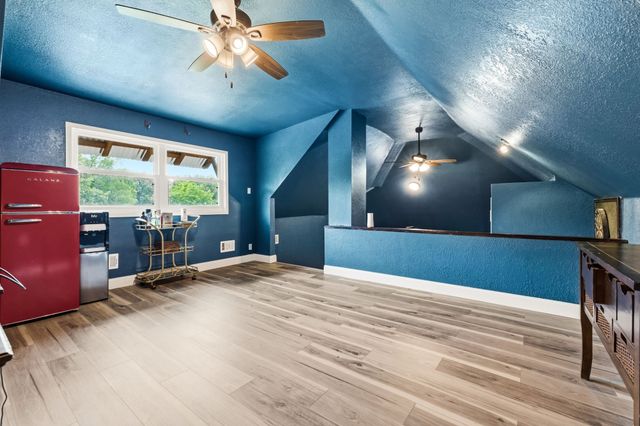 1092 Holly Lane, Lewisville, TX 75067