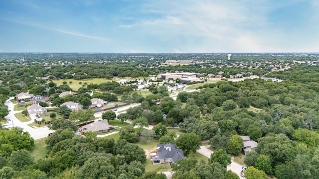 1092 Holly Lane, Lewisville, TX 75067