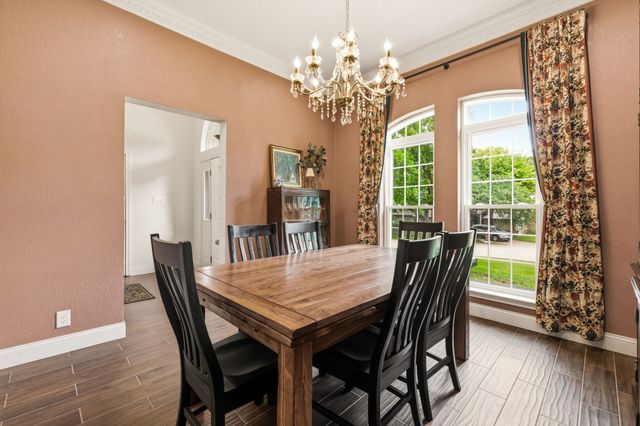 1092 Holly Lane, Lewisville, TX 75067